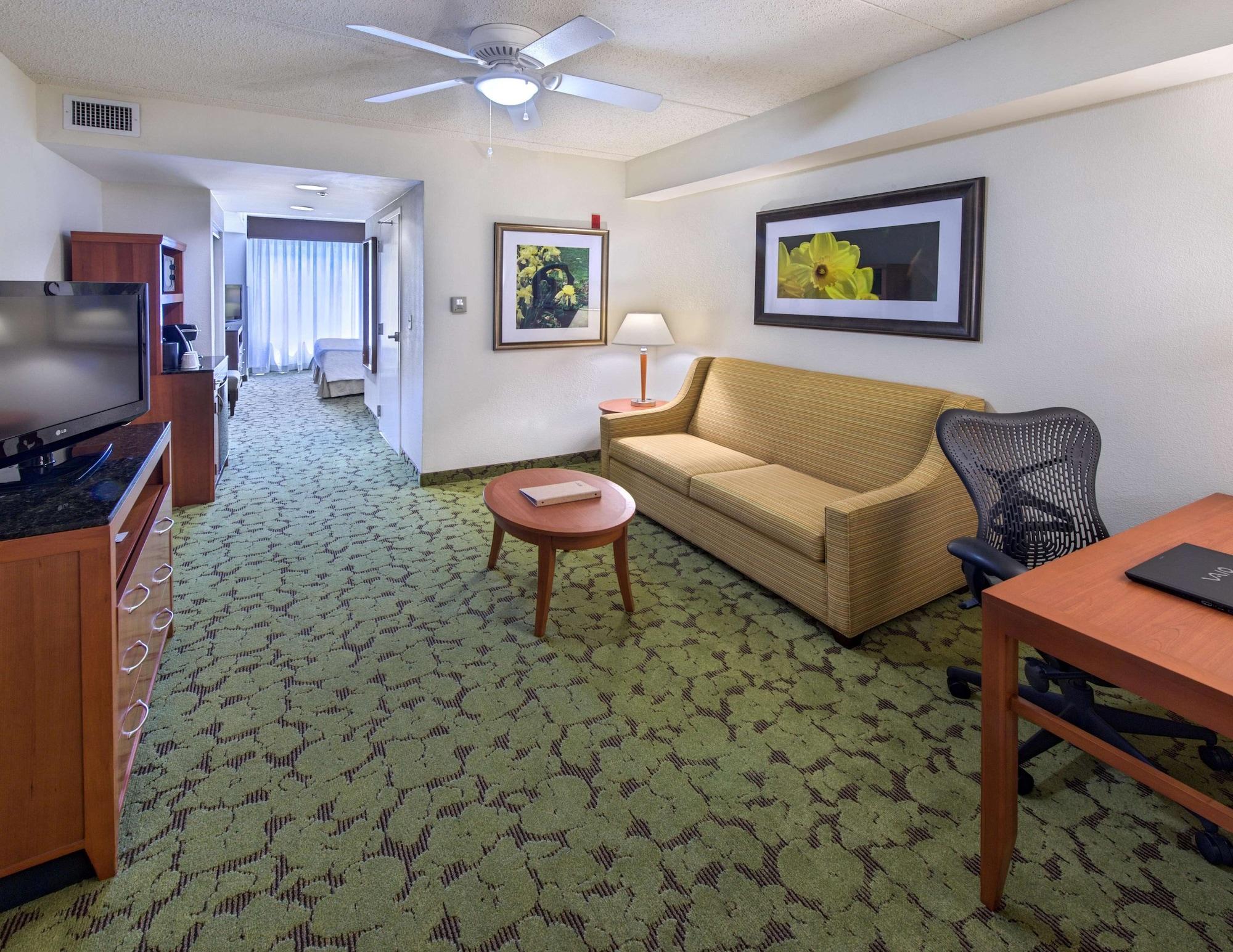 Hilton Garden Inn Tallahassee Central Eksteriør billede