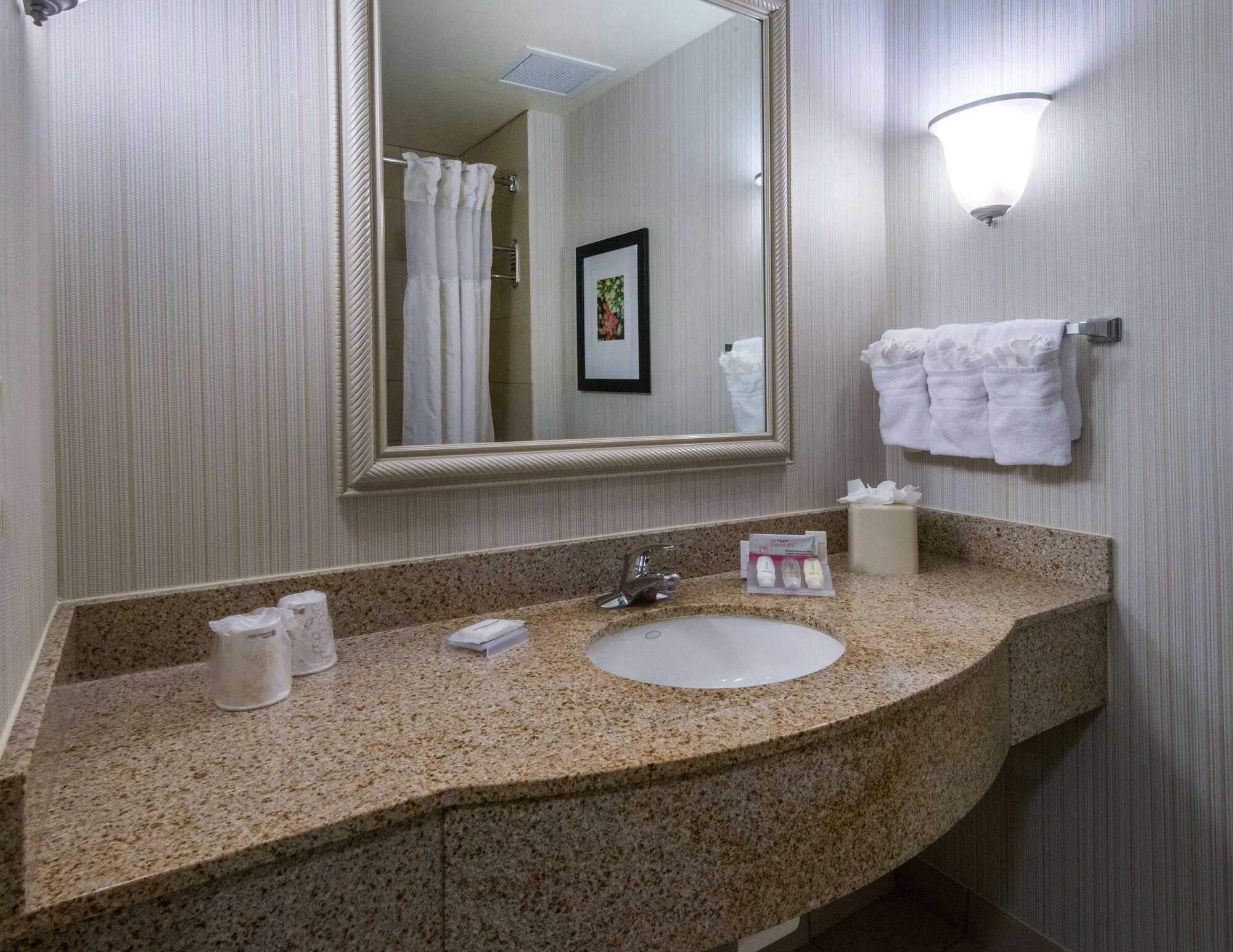 Hilton Garden Inn Tallahassee Central Eksteriør billede