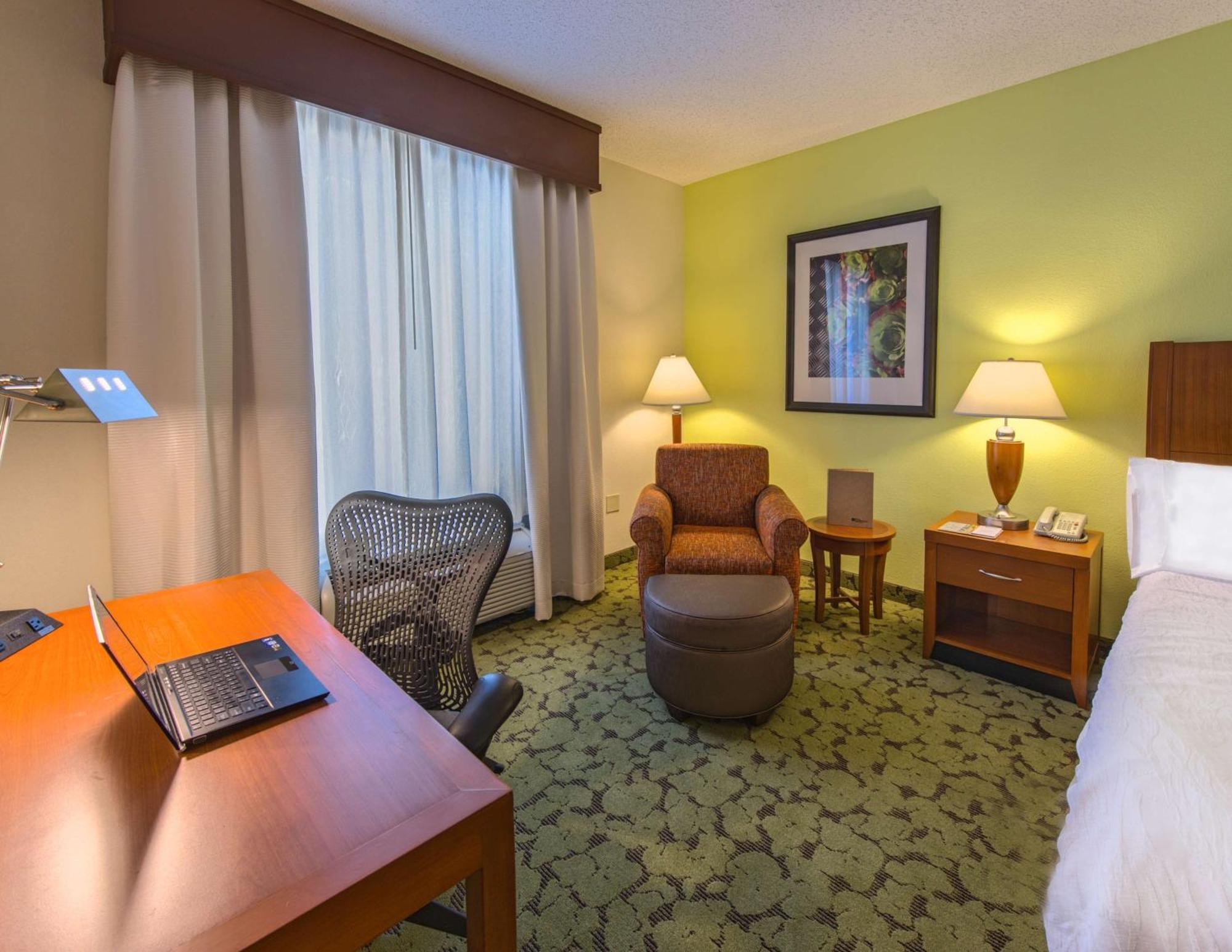 Hilton Garden Inn Tallahassee Central Eksteriør billede