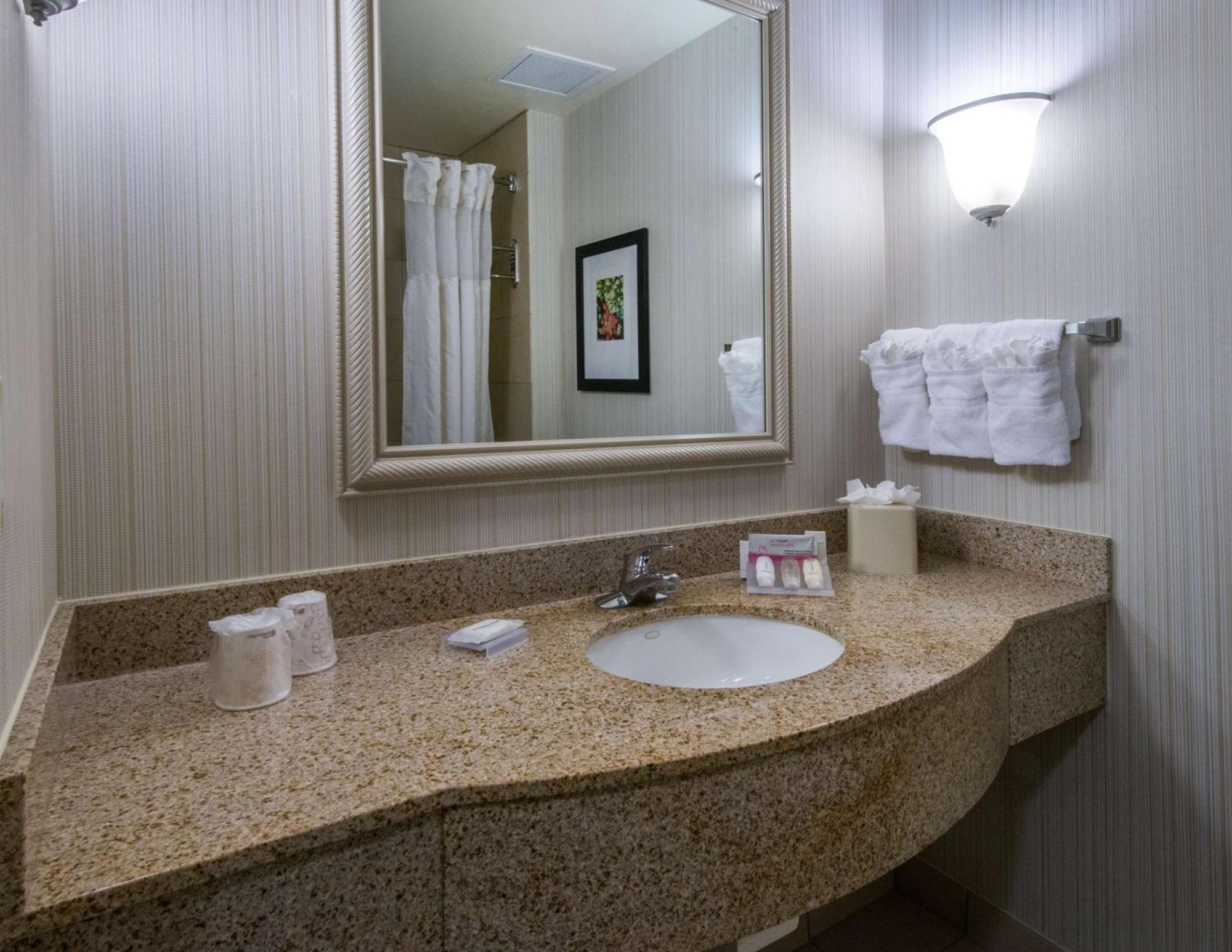 Hilton Garden Inn Tallahassee Central Eksteriør billede